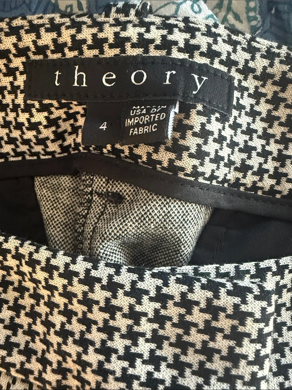Theory Set - Picture 8 of 10